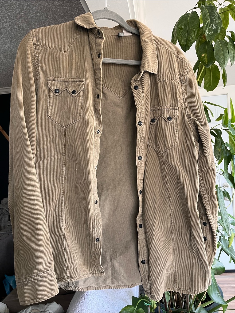 H&M Men's Corduroy Shirt Jacket - Beige/Tan